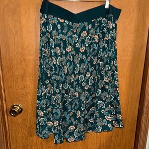 J Jill Wearever Collection Green Floral Paisley Print Skirt size XL petite